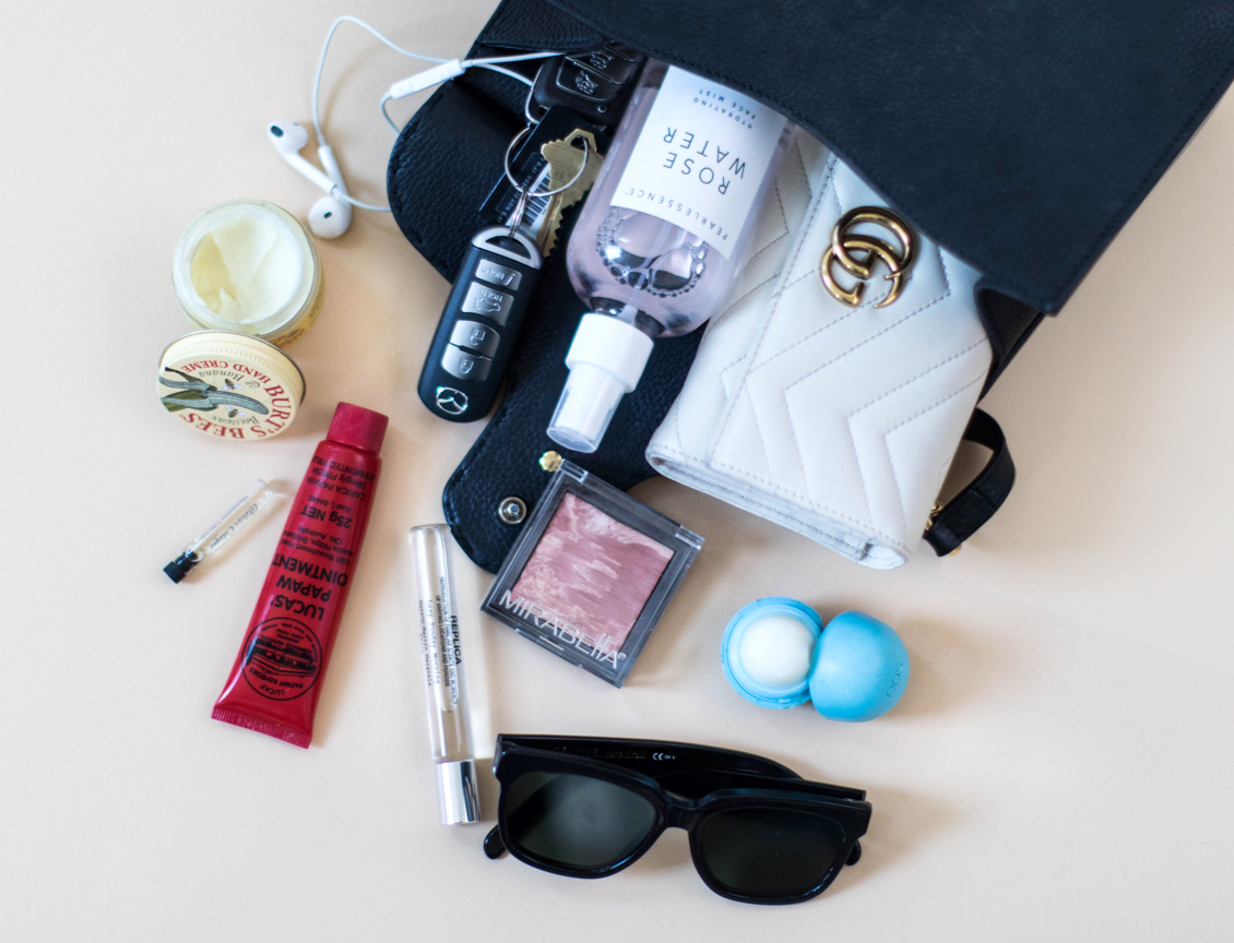 whatsinmybagvol2_secondary3_desktop_v1.jpg